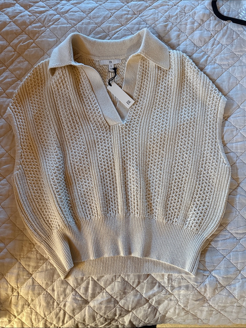 Banana Republic Cream Knit Collared V-Neck Sweater Vest